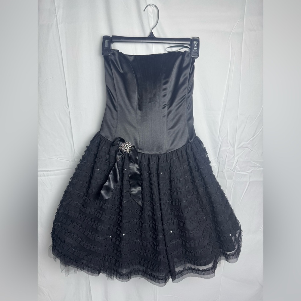Jessica McClintock 2 Black Vintage Ruffle Tulle Sequin Strapless Corset Dress
